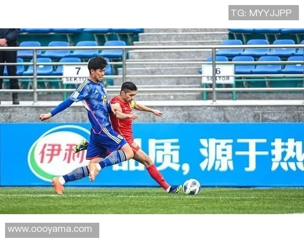 中超热刺逆袭尤文图斯6比2引发转会风波全场沸腾