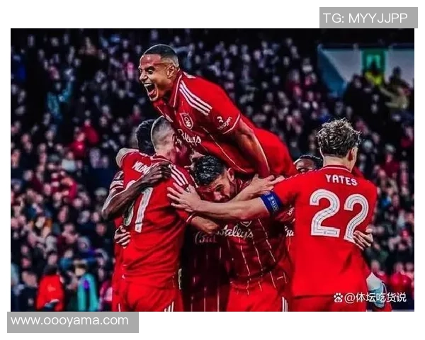 英超精彩对决波尔图绝杀里昂全场沸腾瞬间回顾